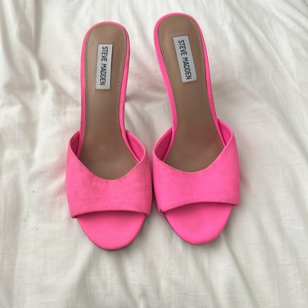 Steve Madden pink Barbie heels